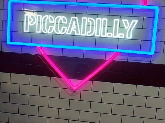 聖詹姆斯背包客旅館優惠