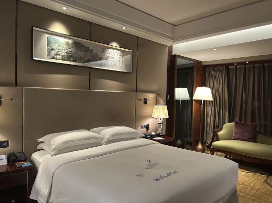 佛山希爾頓酒店優惠