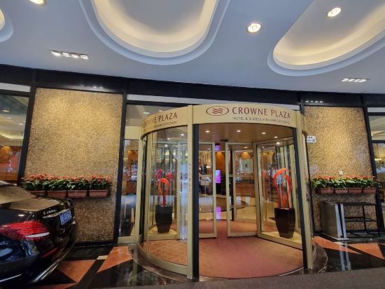 深圳富苑皇冠假日套房飯店優惠