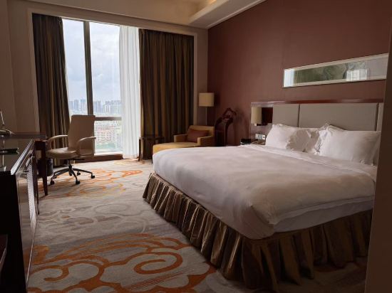 中山大信皇冠假日酒店優惠