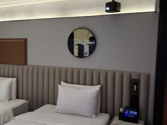 FunGee歡致酒店（長沙IFS國金中心南門口地鐵站店）優惠