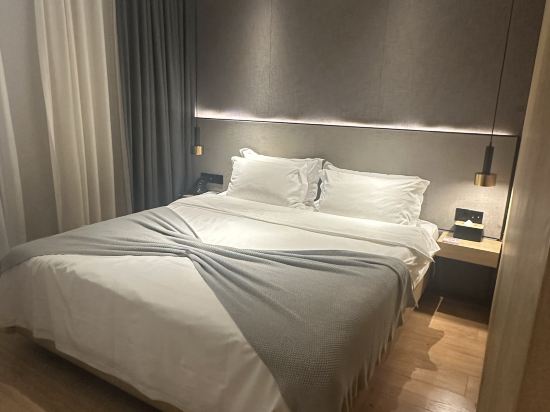 盈舍輕奢酒店（深圳東門國貿地鐵站店）優惠