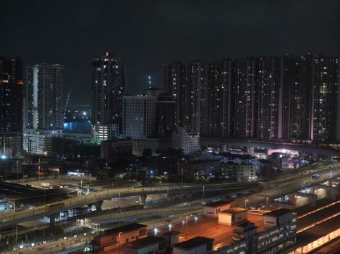 新山市中心假日酒店優惠