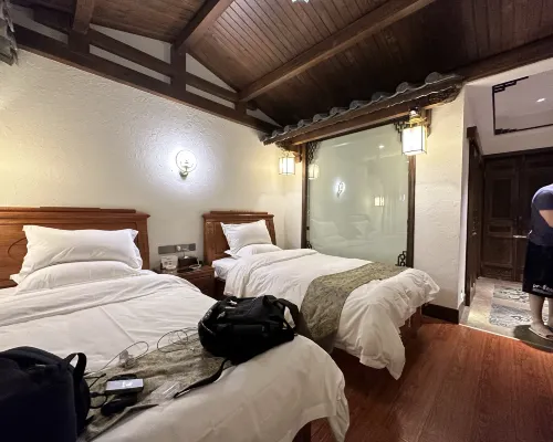 Zuixi  Mountain ViewTea and Coffee Courtyard Villa with Sunlight on the Snow Mountains Номера Photos