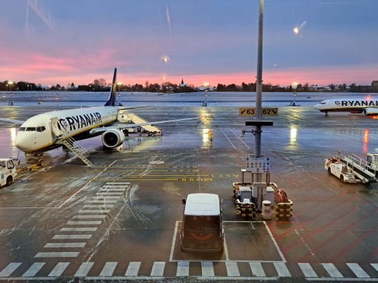 沙勒羅瓦青年旅舍優惠