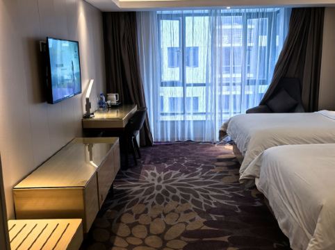 麗楓酒店（潮州潮楓路和諧雅筑店）優惠