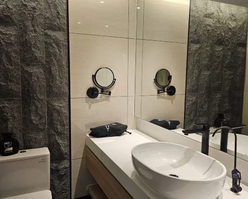 Hotel Royal Signature Rooms Photos