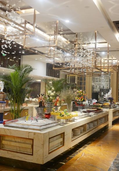 玉泉铁板烧自助餐厅(冠景大饭店)