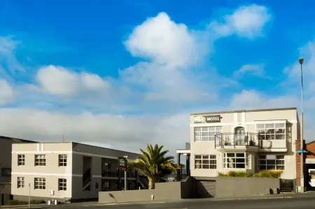 Dunedin Palms Motel Отели рядом с достопримечательностью «The Octagon»