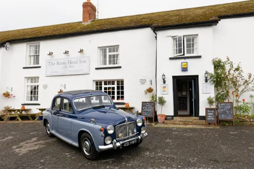 Rams Head Inn - Parkplatz