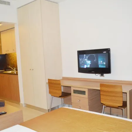 Hayali Suites