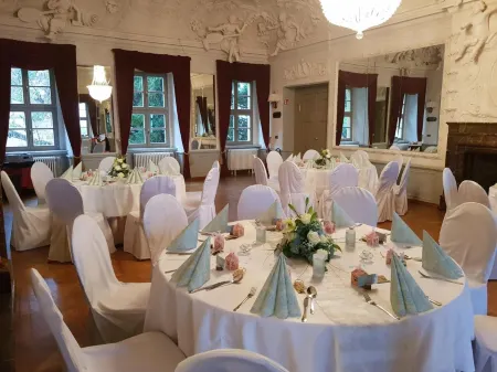 Stadtschloß Hecklingen Отели в г. Зальцланд