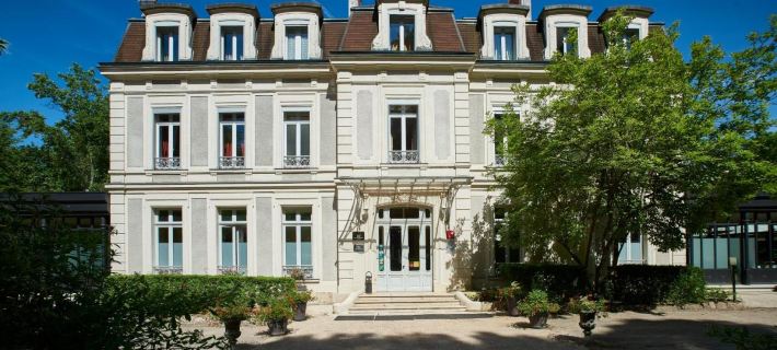 Château de La Dame Blanche - Logis Hotels in Franche-Comté