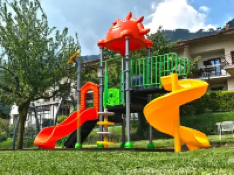 アストラ ティニャーレのホテル