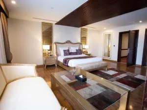 Nine Tree Luxury Hotel & Suites Lahore