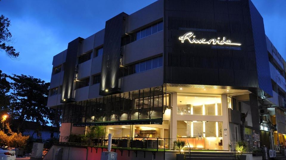Riverside Boutique Hotel
