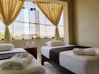 Starlight Inn Hotels in Pisco