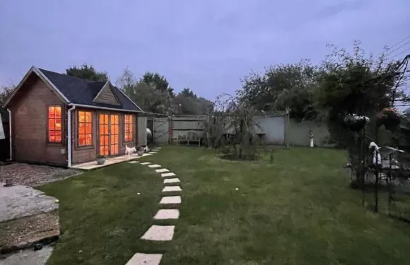 雅克薩穆斯漢姆米爾住宿加早餐旅館