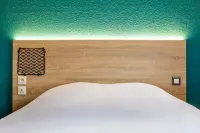 hotelF1 Avignon Centre Courtine Gare TGV