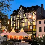 旅館餐廳L’Auberge Les Thermes de Spa附近的飯店