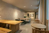 Colectia Stays Pau Claris