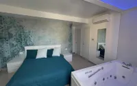 R & D Hotels in Alghero