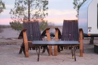 Tarantula Ranch - Death Valley Glamping & Vineyard - Homestays