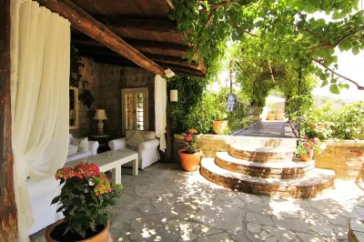 Manici Kasri Hotels in 