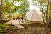 Surfviken Glamping and B&B Hotels in Stenungsund