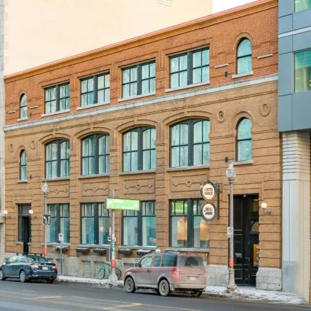 Hôtel du Jardin - Par Les Lofts Vieux-Québec Отели рядом с достопримечательностью «Большая Аллея»