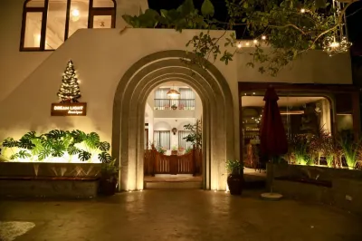 Memoir Café & Homestay Hotels near Dong Tac Airport