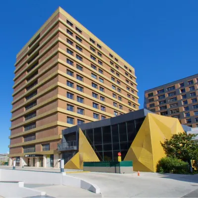 Best Western Plus Hotel & Residences Istanbul Hotels near كويومجوكنت