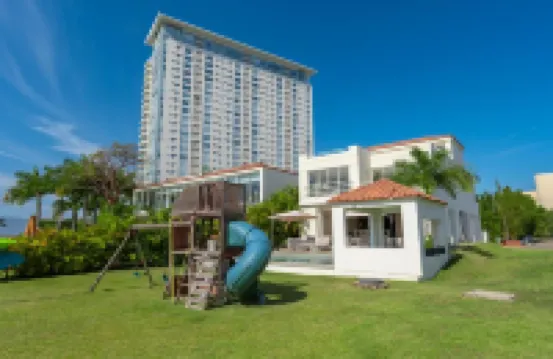 Capitalia - Tres Mares Beach Residences & Marina