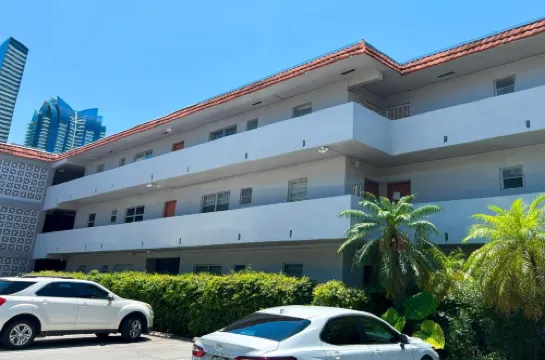 Sunny Isles Apartments by MiaRentals