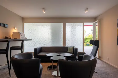 Amanthos Living Zürich Airport