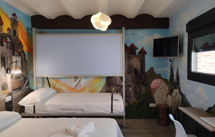 FamilyHostelPinto