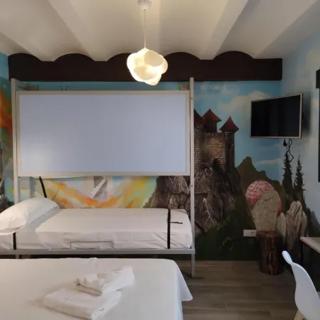 FamilyHostelPinto