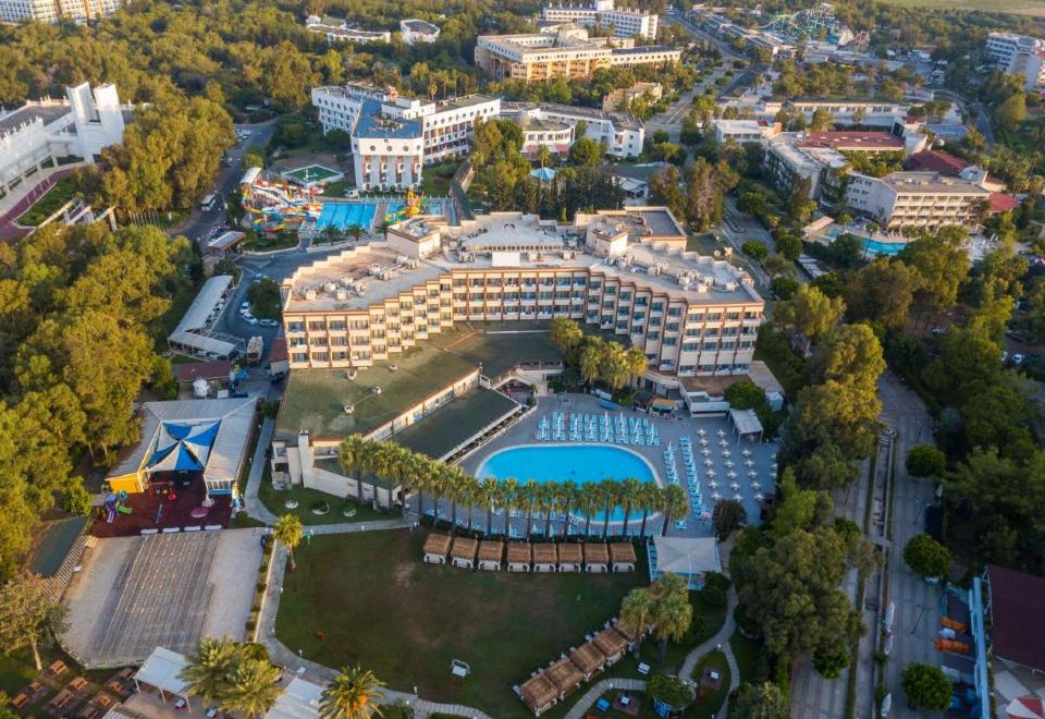 hotel overview picture