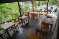 BaraCoco Bungalows - breakfast