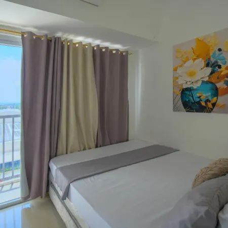Paradise Staycation at South