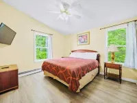 Exit 5 Resort & Condominium Hotels in Saco
