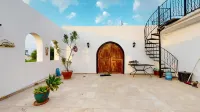 Villa Tranquillity by HolidayKeys - วิลล่า