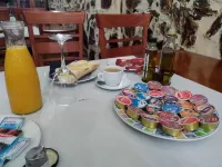 Hotel Las Palmeras by Vivere Stays - breakfast