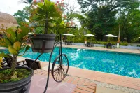 Hotel y Restaurante Meson del Gitano - Pool