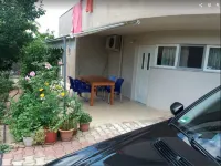 Ksamil Apartments