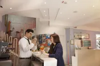 卡迪茲酒店 - 酒吧