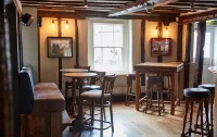 Swan Hotel by Greene King Inns - bar