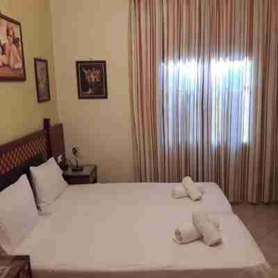 Parthenon Rooms