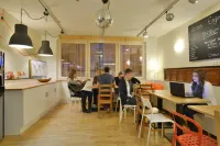 Townside Hostel Bremen - Bữa sáng