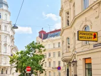 Pension Mozart - Vienna Center, Self Check-in
